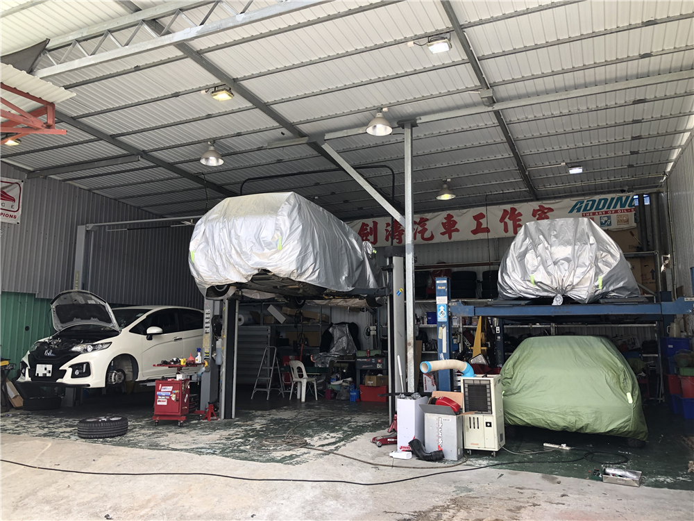 SWORD WAVE AUTO WORKSHOP